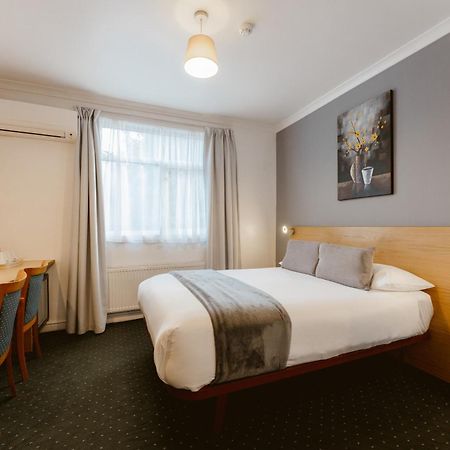 Star Hotel Лондон Экстерьер фото