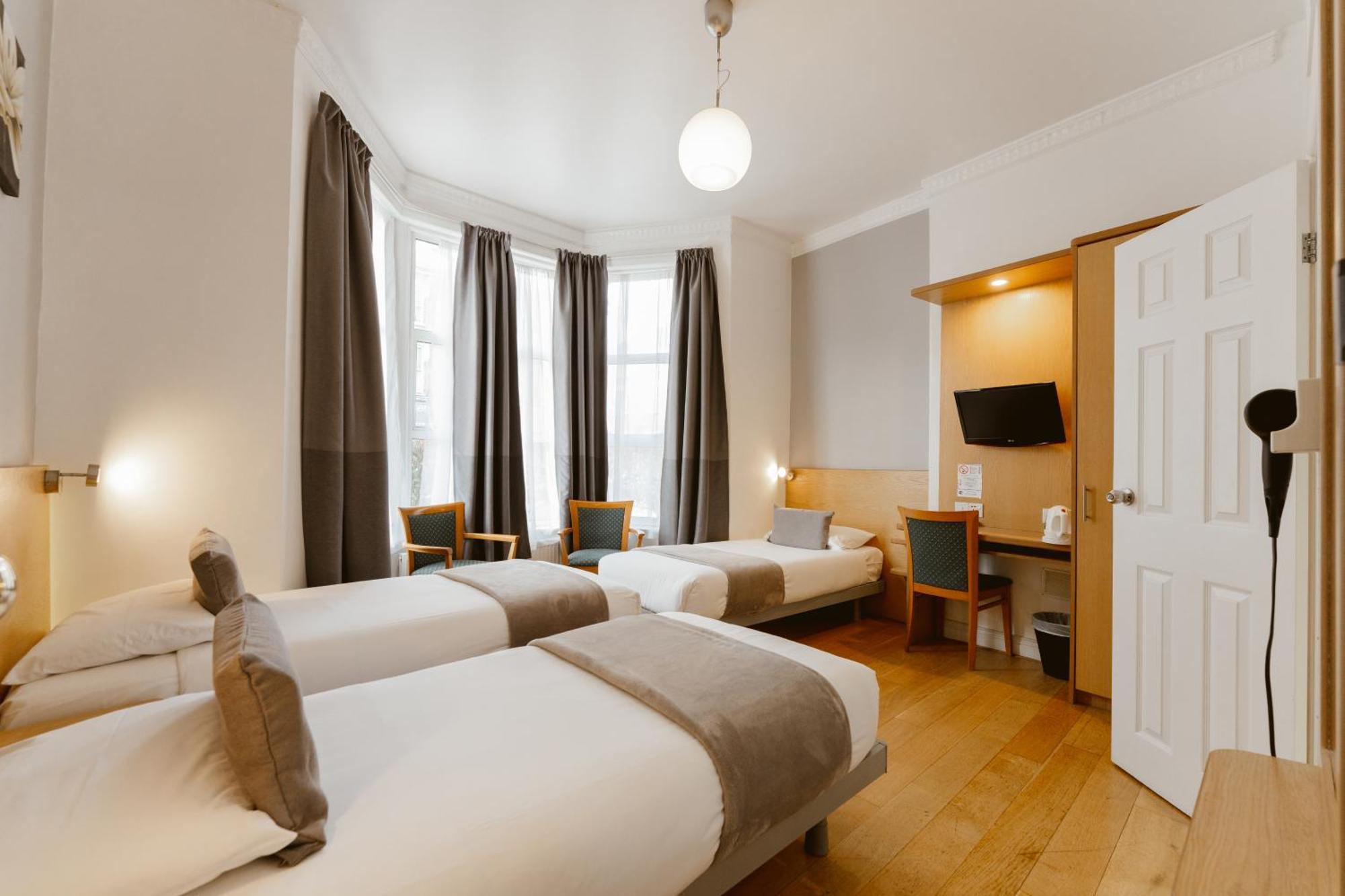 Star Hotel Лондон Экстерьер фото