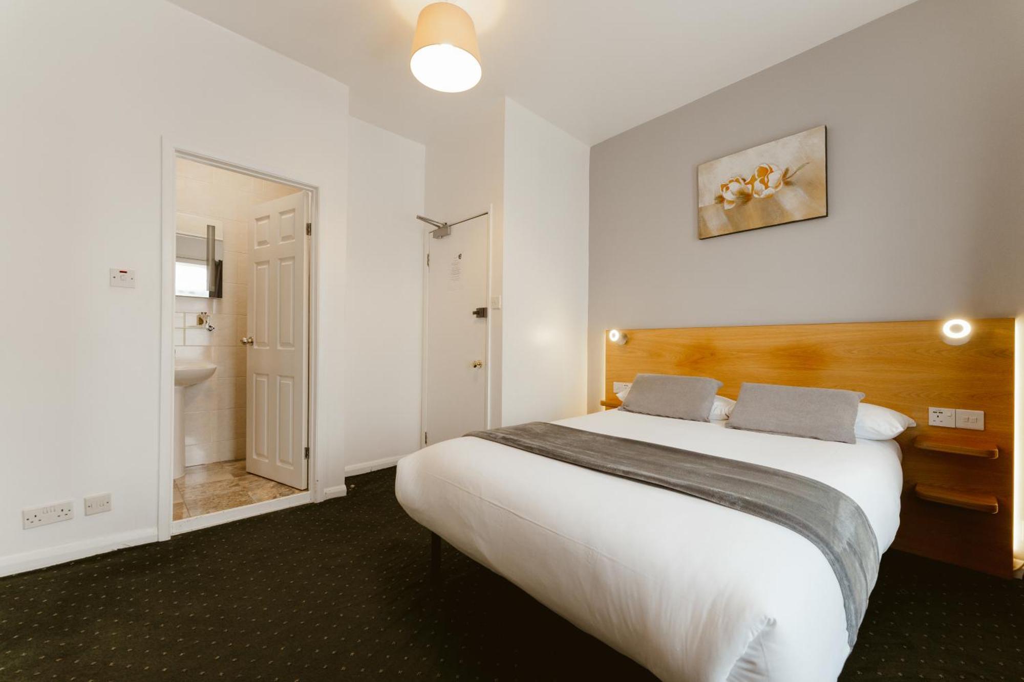 Star Hotel Лондон Экстерьер фото