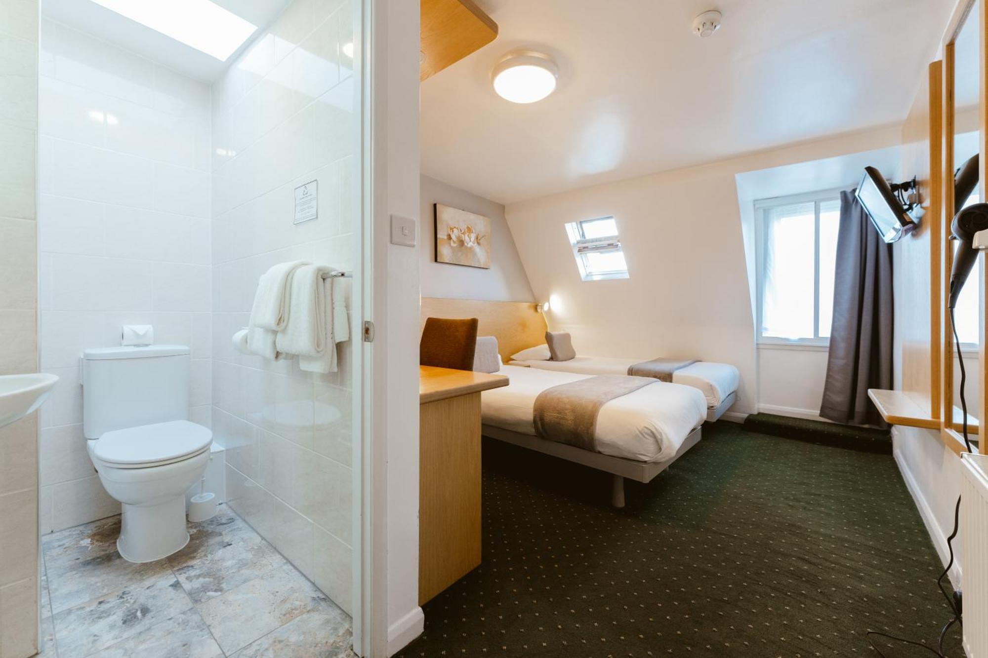 Star Hotel Лондон Экстерьер фото