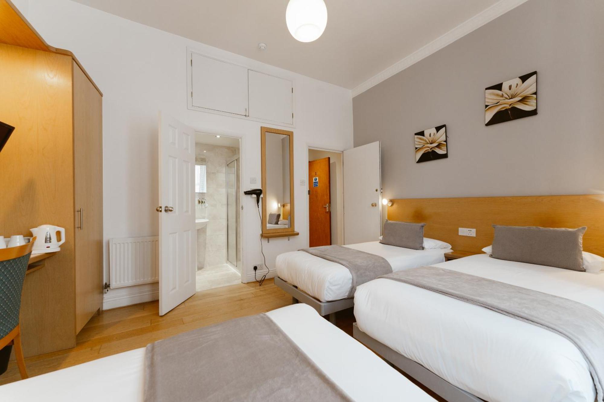 Star Hotel Лондон Экстерьер фото