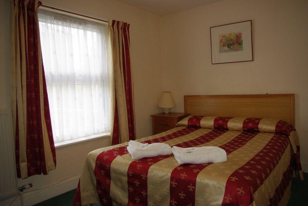 Star Hotel Лондон Экстерьер фото