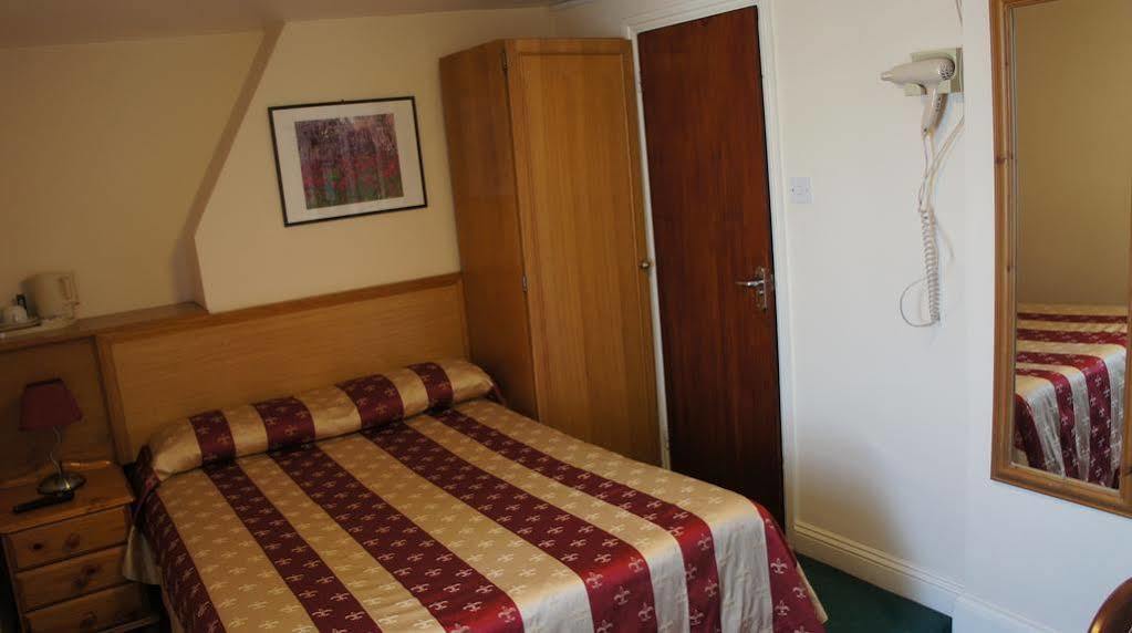 Star Hotel Лондон Экстерьер фото